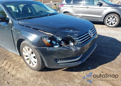 2015 Volkswagen Passat 1.8T Wolfsburg Edition from USA, damaged, VIN 1VWAT7A3XFC078657